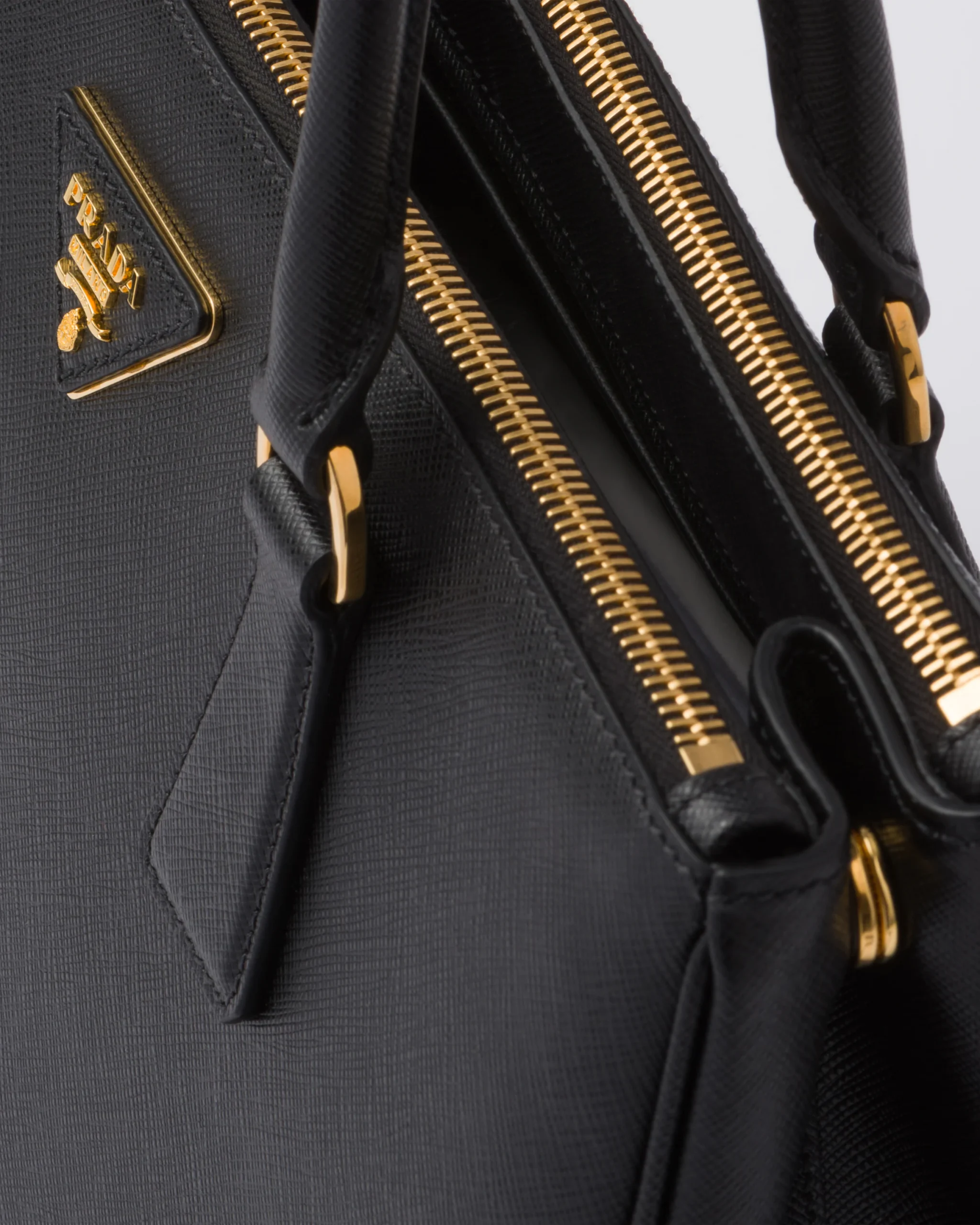 3231064-3231064-0-0-0-0-0-0_2