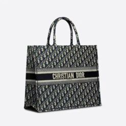 LARGE DIOR BOOK TOTE Blue Dior Oblique Embroidery (42 x 35 x 18.5 cm)