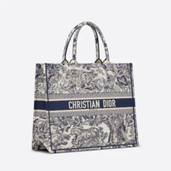 LARGE DIOR BOOK TOTE Blue Toile de Jouy Embroidery (42 x 35 x 18.5 cm)