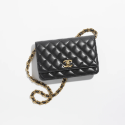 WALLET ON CHAIN Lambskin & Gold Metal Black